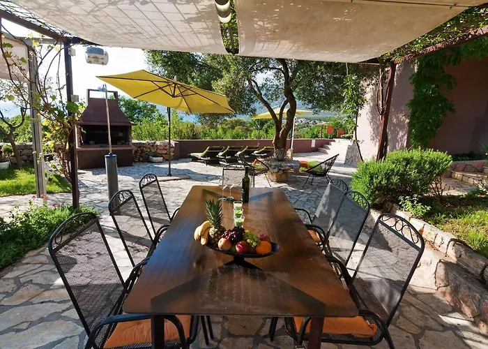 In Rovanjska With Pool & Sea Views 别墅 *